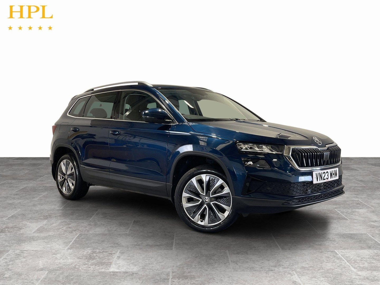 Skoda Karoq listing photo