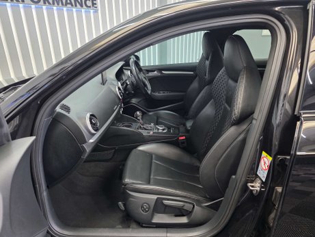 Audi S3 2.0 TFSI Black Edition Sportback 5dr Petrol S Tronic quattro Euro 6 (s/s) ( 19