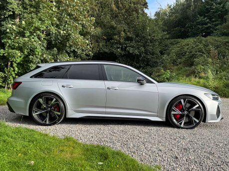 Audi RS6 4.0 RS 6 Carbon Black TFSI MHEV Quattro Auto 4WD 5dr