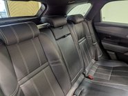 Land Rover Range Rover Velar 3.0 Range Rover Velar R-Dynamic HSE D300 Auto 4WD 5dr 49