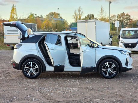 Peugeot 3008 1.2 HYBRID GT SUV 5dr Petrol Hybrid e-DSC6 Euro 6 (s/s) (136 ps) 16