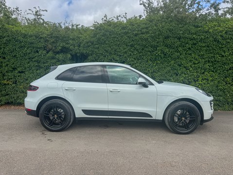 Porsche Macan 3.0 V6 S SUV 5dr Petrol PDK 4WD Euro 6 (s/s) (340 ps) 29
