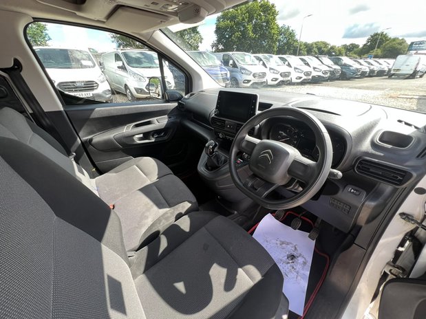 Citroen Berlingo SWB L1H1 Low Roof Enterprise Air Con Cruise Sensors EURO 6 NO VAT 26