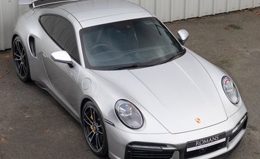 Porsche 911 (992) Turbo S 8