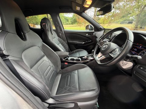 Nissan Juke 1.0 DIG-T Tekna+ DCT Auto Euro 6 (s/s) 5dr 31