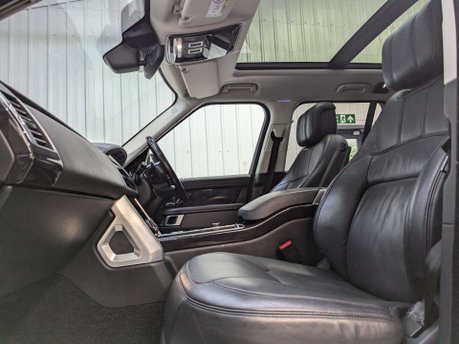 Land Rover Range Rover 4.4 Range Rover Vogue SE SDV8 Auto 4WD 5dr 58