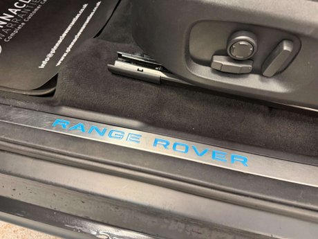 Land Rover Range Rover Evoque 2.0 TD4 HSE Dynamic Auto 4WD Euro 6 (s/s) 2dr 42