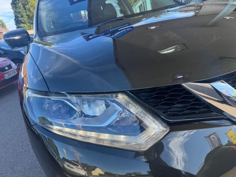 Nissan X-Trail 1.6 dCi Tekna Euro 5 (s/s) 5dr 11