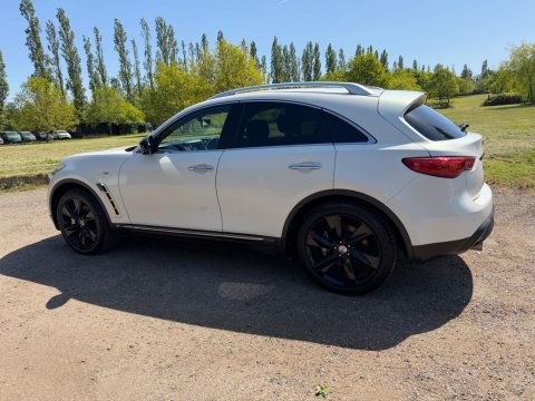 Infiniti FX FX30D 9