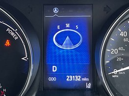 Toyota C-HR 1.8 C-HR-Dynamic HEV CVT 5dr 28