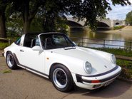 Porsche 911 CARRERA 3.2 TARGA 54