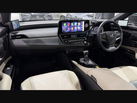 Lexus Es 300H TAKUMI 3
