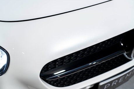 Mercedes-Benz Amg GT PREMIUM. MERCEDES WARRANTY. FULL MSH. DESIGNO PAINT. BURMESTER. PANO ROOF. 28