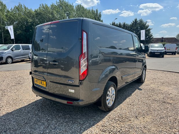 Ford Transit Custom SWB L1H1 Low Roof Limited 280 Air Con Alloys Sensors EURO 6 6