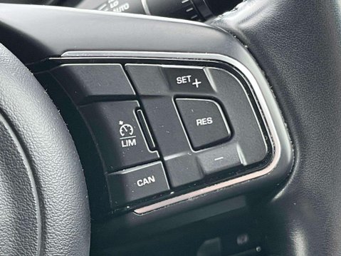 Jaguar E-Pace 2.0 D180 S Auto AWD Euro 6 (s/s) 5dr 34