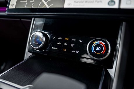 Land Rover Range Rover 3.0 P400 MHEV HSE SUV 5dr Petrol Auto 4WD Euro 6 (s/s) (400 ps) 33