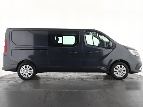 Renault Trafic LL30 Blue dCi 150 Extra MY26 Crew Van 5