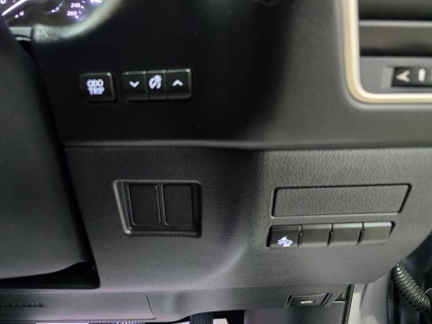 Lexus NX 2.5 300h Sport E-CVT 4WD Euro 6 (s/s) 5dr 35