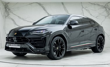 Lamborghini Urus 1