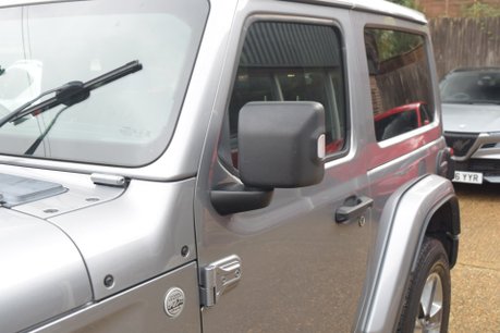 Jeep Wrangler Sahara Multijet II 19