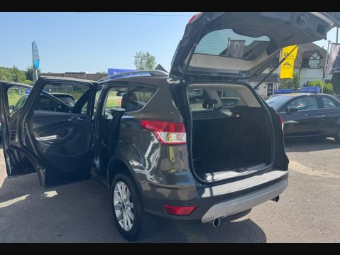 Ford Kuga 2.0 TDCi Titanium 2WD Euro 6 (s/s) 5dr 30