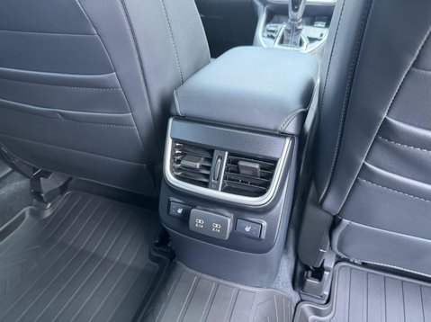 Subaru Outback TOURING 42