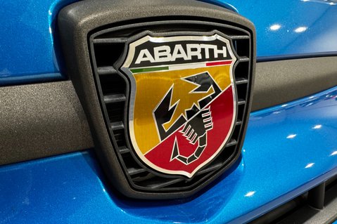 Abarth 500 695 TRIBUTO 131 RALLY 42