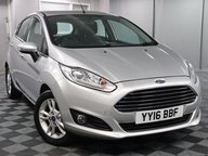 Ford Fiesta ZETEC 19