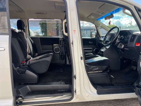 Mitsubishi Delica Roadest 62
