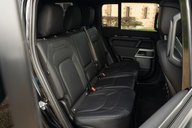Land Rover Defender 3.0 D250 MHEV HSE Auto 4WD Euro 6 (s/s) 5dr 43
