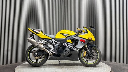 Suzuki GSX-R 2006 GSXR 750 39K GOOD RUNNING PROJECT BIKE 750CC SPORT