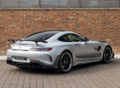 Mercedes-Benz AMG GT R GT R Pro 7