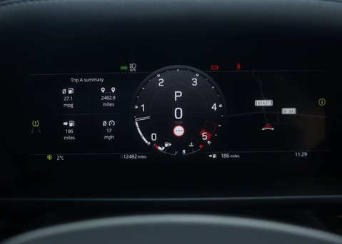 Land Rover Defender 3.0 Defender X-Dynamic HSE D300 MHEV A 4WD 5dr 18