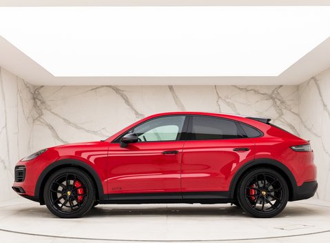 Porsche Cayenne GTS Coupé 2