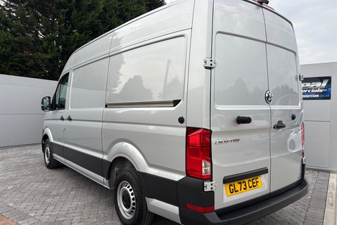 Volkswagen Crafter CR35 177 ps Tdi L2 H2 Trendline DSG Panel Van 2