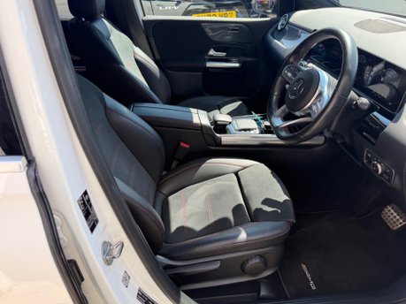 Mercedes-Benz B Class B 220 4MATIC AMG LINE PREMIUM 19