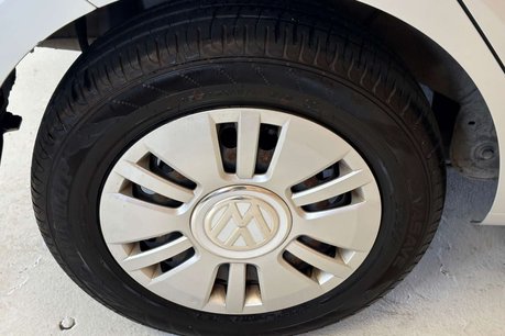 Volkswagen Up 1.0 High up! Hatchback 5dr Petrol ASG Euro 6 (75 ps) 45