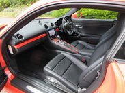 Porsche 718 Cayman 2.0T PDK (s/s) 2dr 9