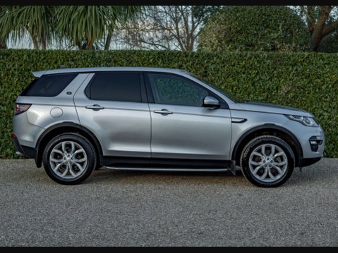 Land Rover Discovery Sport 2.0 Discovery Sport HSE TD4 Auto 4WD 5dr 8