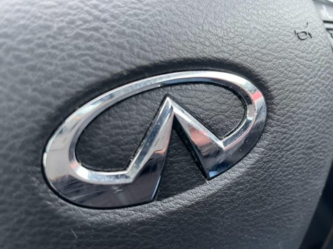 Infiniti Q30 1.5d Sport Euro 6 (s/s) 5dr 17