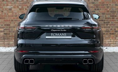 Porsche Cayenne Turbo 5