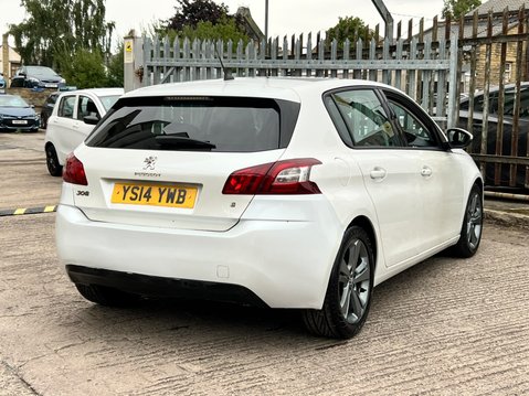 Peugeot 308 E-HDI ACTIVE 9