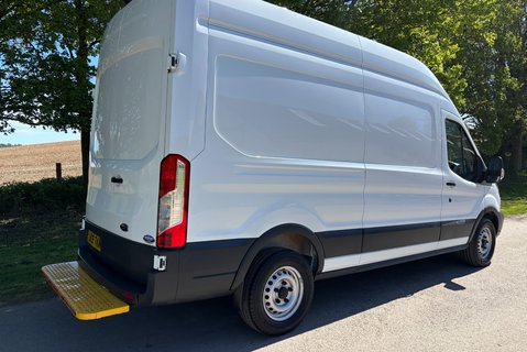 Ford Transit 350 Fwd L3 H3 130ps Panel Van - Air Con / Rear Camera 2