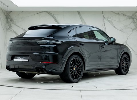 Porsche Cayenne GTS Coupe 3