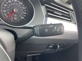 Volkswagen Passat 2.0 Passat SE Business TDI BlueMotion Technology 4dr 52