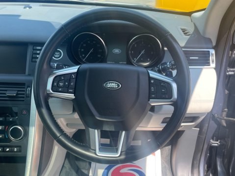 Land Rover Discovery Sport 2.0 TD4 HSE Auto 4WD Euro 6 (s/s) 5dr 29