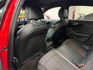 Audi A4 2.0 TDI ultra S line Saloon 4dr Diesel S Tronic Euro 6 (s/s) (190 ps) 42