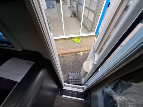 Swift Ascari 384 2025 REGISTERED - AS NEW 11