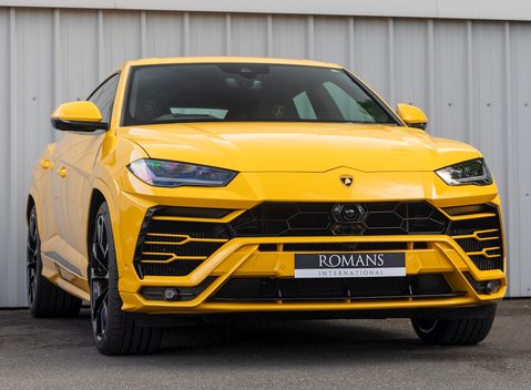 Lamborghini Urus 1