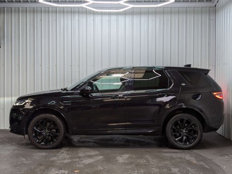 Land Rover Discovery Sport 2.0 Discovery Sport R-Dynamic SE D Auto 4WD 5dr 17